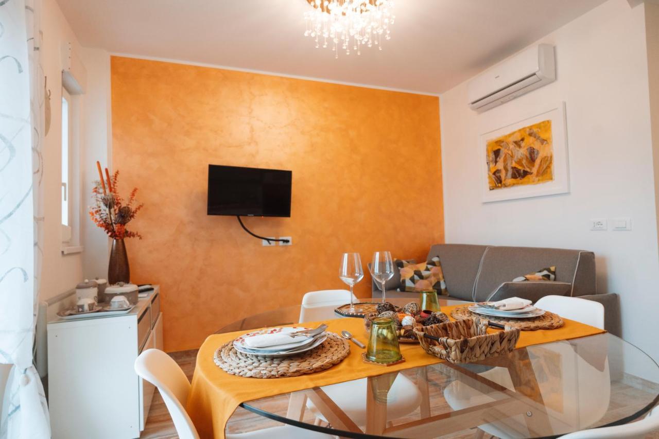 Appartement San Giusto Elegante Bilocale Con Balcone E Vista à Trieste Extérieur photo